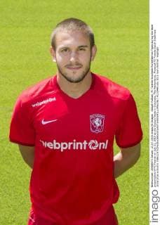 Aktuell Fußball, FC Twente Enschede Porträttermin Tapia during the team presentation of FC Twente on July 21, 2015 at the Grolsch Veste in Enschede, The Netherlands. Photocall FC Twente Dutch Eredivisie 2015 2016 xVIxxIVx 4120440