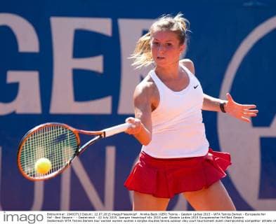 Annika Beck (GER) Tennis - Gastein Ladies 2015 - WTA Tennis Damen - Europaeischer Hof - Bad Gastein - - Oesterreich - 22 July 2015. Juergen Hasenkopf