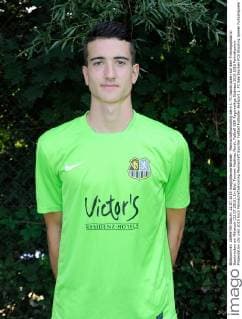 Mannschaftsshooting beim 1. FC Saarbrücken auf dem Trainingsplatz in Saarbrücken am Mittwoch (22.07.2015). Im Bild: Torwart Matthieu Nordt.