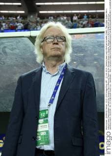 22 July 2015: Jamaica head coach Winfried Schaefer (GER). The United States Men s national team Nationalteam played the Jamaica Men s National Team at the Georgia Dome in Atlanta, Georgia in a 2015 CONCACAF Gold Cup semifinal match. SOCCER: JUL 22 CONCACAF Gold Cup - Semifinals - USA v Jamaica Icon918150722002 EDITORIAL USE ONLY