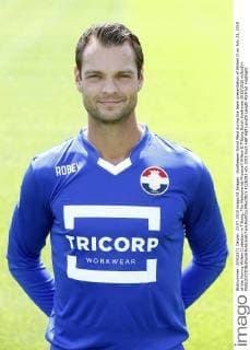 Goalkeeper David Meul during the team presentation of Willem II on July 23, 2015 at the Koning Willem II stadium in Tilburg, The Netherlands Photocall Willem II Tilburg Dutch Eredivisie 2015 2016 xVIxxIVx 4125293