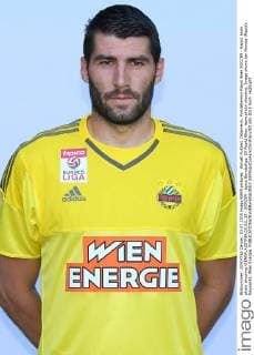 Aktuell Fußball, Österreich, Porträttermin Rapid Wien SOCCER - Rapid, team photo shooting VIENNA,AUSTRIA,03.JUL.15 - SOCCER - tipico Bundesliga, SK Rapid Wien, team photo shooting. Image shows Jan Novota (Rapid). Keywords: Wien Energie. GEPAxpictures xChristianxOrt