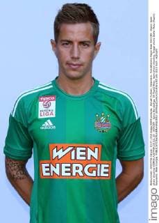 Aktuell Fußball, Österreich, Porträttermin Rapid Wien SOCCER - Rapid, team photo shooting VIENNA,AUSTRIA,03.JUL.15 - SOCCER - tipico Bundesliga, SK Rapid Wien, team photo shooting. Image shows Stefan Nutz (Rapid). Keywords: Wien Energie. GEPAxpictures xChristianxOrt