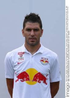Aktuell Fußball, Österreich, Porträttermin Red Bull Salzburg SOCCER - BL, RBS, photo shoot SALZBURG,AUSTRIA,15.JUL.15 - SOCCER - tipico Bundesliga, Red Bull Salzburg, team photo shooting. Image shows Jonatan Soriano (RBS). GEPAxpictures xFelixxRoittner