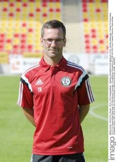 Spiesen-Elversberg Portraettermin 2015, Michael Wiesinger, Trainer SV Elversberg, 24.07.15, Regionalliga Suedwest, SV Elversberg, Copyright: Franz Eibner-Pressefoto EP_PFZ