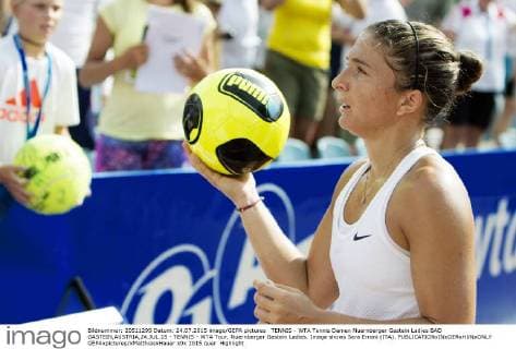 TENNIS - WTA Tennis Damen Nuernberger Gastein Ladies BAD GASTEIN,AUSTRIA,24.JUL.15 - TENNIS - WTA Tour, Nuernberger Gastein Ladies. Image shows Sara Errani (ITA). GEPAxpictures xMatthiasxHauer