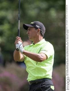 Golf - 2015 Senior Open Championship - Sunningdale Golf Club. at Sunningdale Golf Club. COLORSPORT DANIEL BEARHAM 