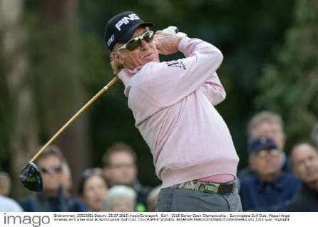 Golf - 2015 Senior Open Championship - Sunningdale Golf Club. Miguel Angel Jimenez with a tee shot at Sunningdale Golf Club. COLORSPORT DANIEL BEARHAM 