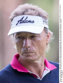 Golf - 2015 Senior Open Championship - Sunningdale Golf Club. Bernhard Langer at Sunningdale Golf Club. COLORSPORT DANIEL BEARHAM 
