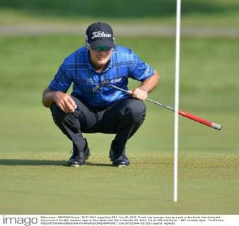 July 25, 2015: Tyrone Van Aswegen lines up a putt on the fourth hole during the third round of the RBC Canadian Open at Glen Abbey Golf Club in Oakville ON. GOLF: JUL 25 PGA Golf Herren - RBC Canadian Open - Third Round Icon1507253694 EDITORIAL USE ONLY