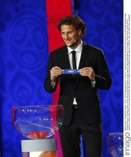 Preliminary draw for the 2018 FIFA World Cup WM Weltmeisterschaft Fussball Russia. The best player of the World Cup 2010 player of the national team Nationalteam of Uruguay Diego Forlan Martin at the ceremony of the draw of the provisional 2018 FIFA World Cup football in the Konstantinovsky Palace in Strelna.