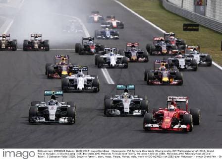 Motorsports: FIA Formula One World Championship WM Weltmeisterschaft 2015, Grand Prix of Hungary, 6 Nico Rosberg (GER, Mercedes AMG Petronas Formula One Team), 44 Lewis Hamilton (GBR, Mercedes AMG Petronas Formula One Team), 5 Sebastian Vettel (GER, Scuderia Ferrari), start, mass, Masse, Menge, viele, many xHOCHxZWEIx