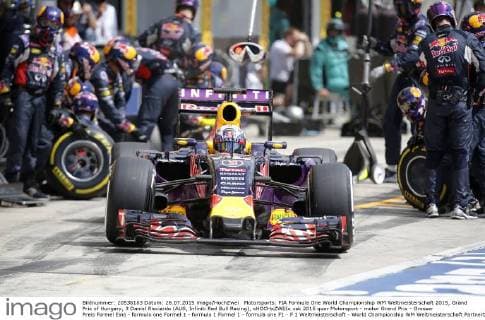 Motorsports: FIA Formula One World Championship WM Weltmeisterschaft 2015, Grand Prix of Hungary, 3 Daniel Ricciardo (AUS, Infiniti Red Bull Racing), xHOCHxZWEIx