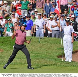 July 26, 2015: Australian Jason Day celebrates sinking a birdie putt on the 18th green to win the Canadian open during the final round of the RBC Canadian Open at Glen Abbey Golf Club in Oakville ON. GOLF: JUL 26 PGA Golf Herren - RBC Canadian Open - Final Round Icon1507263707 EDITORIAL USE ONLY