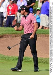 July 26, 2015: Australian Jason Day celebrates sinking a birdie putt on the 18th green to win the Canadian open during the final round of the RBC Canadian Open at Glen Abbey Golf Club in Oakville ON. GOLF: JUL 26 PGA Golf Herren - RBC Canadian Open - Final Round Icon1507263711 EDITORIAL USE ONLY