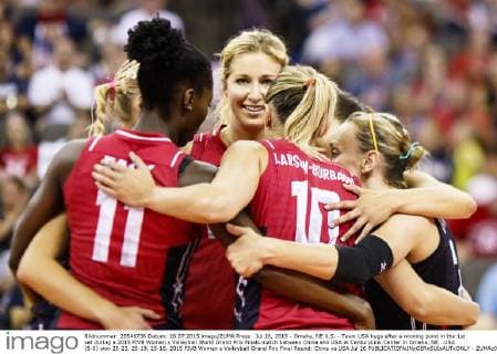 Jul 26, 2015 - Omaha, NE U.S. - Team USA hugs after a winning point in the 1st set during a 2015 FIVB Women s Volleyball World Grand Prix Finals match between China and USA at CenturyLink Center in Omaha, NE...USA (5-0) won 25-23, 25-19, 25-18. 2015 FIVB Women s Volleyball Grand Prix Final Round: China vs USA Jul 26 - ZUMAc04_