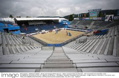 Beach volleyball Beachvolleyball - CEV European Championships 2015 KLAGENFURT,AUSTRIA,28.JUL.15 - BEACH VOLLEYBALL - CEV Beach Volleyball European Championships. Image shows an overview of the center court. GEPAxpictures xDanielxGoetzhaber