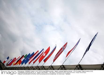 Beach volleyball Beachvolleyball - CEV European Championships 2015 KLAGENFURT,AUSTRIA,28.JUL.15 - BEACH VOLLEYBALL - CEV Beach Volleyball European Championships. Image shows flags. GEPAxpictures xDanielxGoetzhaber