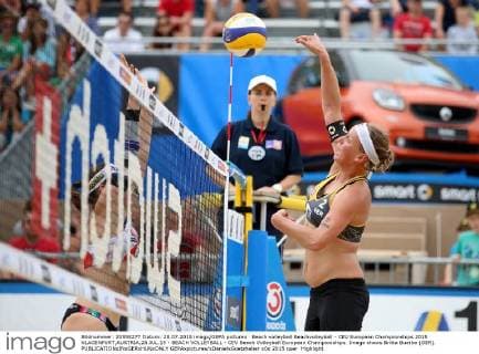 Beach volleyball Beachvolleyball - CEV European Championships 2015 KLAGENFURT,AUSTRIA,28.JUL.15 - BEACH VOLLEYBALL - CEV Beach Volleyball European Championships. Image shows Britta Buethe (GER). GEPAxpictures xDanielxGoetzhaber