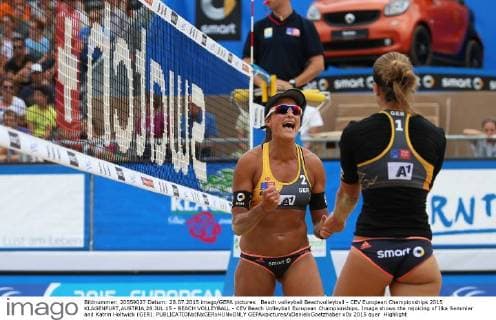Beach volleyball Beachvolleyball - CEV European Championships 2015 KLAGENFURT,AUSTRIA,28.JUL.15 - BEACH VOLLEYBALL - CEV Beach Volleyball European Championships. Image shows the rejoicing of Ilka Semmler and Katrin Holtwick (GER). GEPAxpictures xDanielxGoetzhaber
