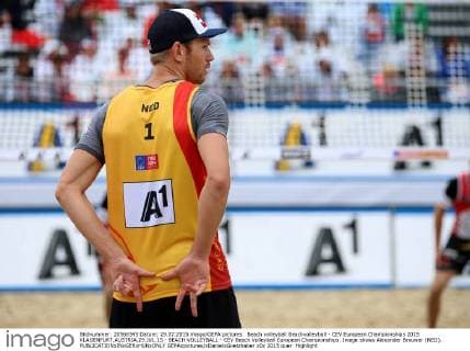 Beach volleyball Beachvolleyball - CEV European Championships 2015 KLAGENFURT,AUSTRIA,29.JUL.15 - BEACH VOLLEYBALL - CEV Beach Volleyball European Championships. Image shows Alexander Brouwer (NED). GEPAxpictures xDanielxGoetzhaber