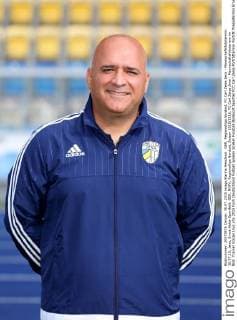GER, Regionalliga Nordost, FC Carl Zeiss Jena - Mannschaftsfototermin 30.07.15, Jena, Ernst-Abbe-Sportfeld, GER, NOFV, Regionalliga Nordost, Saison 2015 2016, FC Carl Zeiss Jena - Mannschaftsfototermin im Bild: Trainer Volcan Uluc