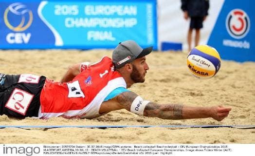 Beach volleyball Beachvolleyball - CEV European Championships 2015 KLAGENFURT,AUSTRIA,30.JUL.15 - BEACH VOLLEYBALL - CEV Beach Volleyball European Championships. Image shows Tobias Winter (AUT). GEPAxpictures xDanielxGoetzhaber