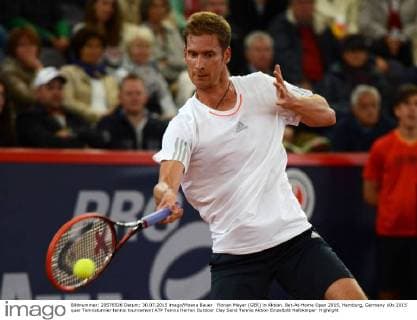 Florian Mayer (GER) in Aktion. Bet-At-Home Open 2015, Hamburg, Germany