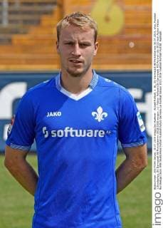Aktuell Fußball, 1. BL, SV Darmstadt 98 Porträttermin 30.07.2015, xfux, Fussball 1.Bundesliga, SV Darmstadt 98 Porträttermin 2015 2016 emspor, v.l. Fabian Holland (SV Darmstadt 98) Portrait