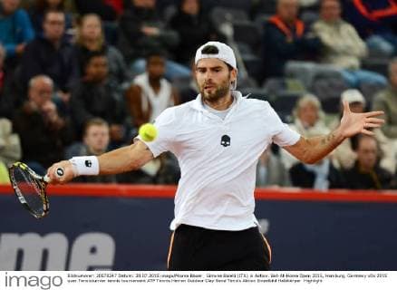 Simone Bolelli (ITA) in Aktion. Bet-At-Home Open 2015, Hamburg, Germany