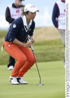 30.07.2015. Turnberry, Scotland. Ricoh Womens British Open Golf round 1. Su-Hyun Oh on the 18th green xLorrainexHillx  ActionPlus11645106