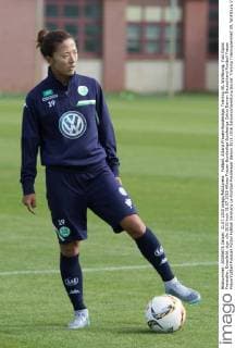 Fußball, Allianz Frauen-Bundesliga, Training VfL Wolfsburg; Yuki Ogimi Freisteller, Einzelbild. xtgx