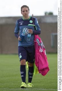 Fußball, Allianz Frauen-Bundesliga, Training VfL Wolfsburg; Vanessa Bernauer. Einzelbild, Freisteller. xtgx