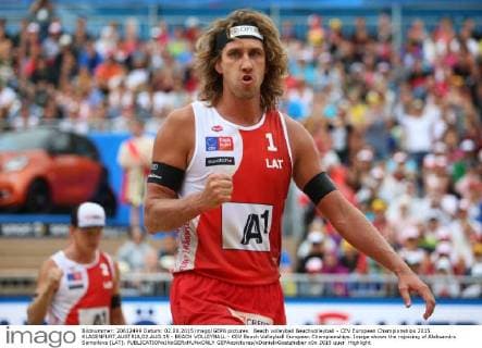 Beach volleyball Beachvolleyball - CEV European Championships 2015 KLAGENFURT,AUSTRIA,02.AUG.15 - BEACH VOLLEYBALL - CEV Beach Volleyball European Championships. Image shows the rejoicing of Aleksandrs Samoilovs (LAT). GEPAxpictures xDanielxGoetzhaber