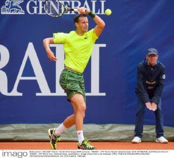 TENNIS - ATP Tennis Herren Generali Open 2015 KITZBUEHEL,AUSTRIA,02.AUG.15 - TENNIS - ATP World Tour, Generali Open, qualification. Image shows Kenny De Schepper (FRA). GEPAxpictures xHansxOsterauer