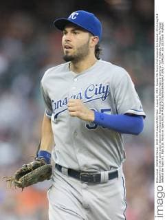 August 04, 2015: Kansas City Royals first baseman Eric Hosmer (35) during MLB Baseball Herren USA game action between the Kansas City Royals and the Detroit Tigers at Comerica Park in Detroit, Michigan. The Royals defeated the Tigers 5-1. MLB 2015: Royals vs Tigers AUG 04 - ZUMAc04_