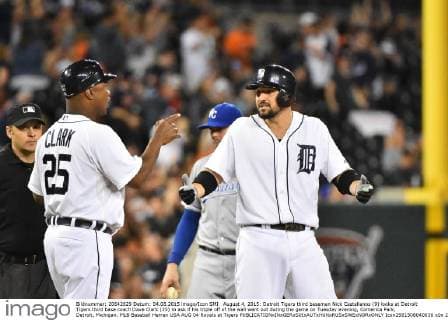 August 4, 2015: Detroit Tigers third baseman Nick Castellanos (9) looks at Detroit Tigers third base coach Dave Clark (25) to ask if his triple off of the wall went out during the game on Tuesday evening, Comerica Park, Detroit, Michigan. MLB Baseball Herren USA AUG 04 Royals at Tigers Icon2581508040036 EDITORIAL USE ONLY