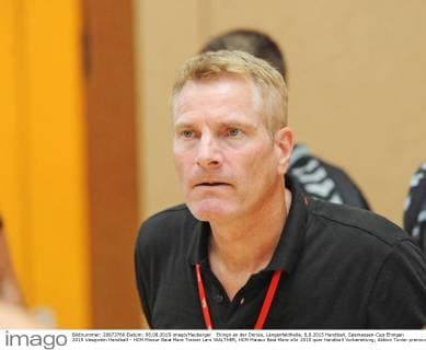 Ehingn an der Donau, Längenfeldhalle, 8.8.2015 Handball, Sparkassen-Cup Ehingen 2015 Veszprém Handball - HCM Minaur Baia Mare Trainer Lars WALTHER, HCM Minaur Baia Mare