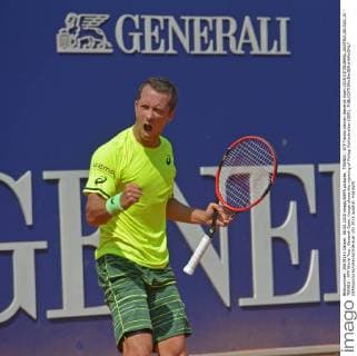 TENNIS - ATP Tennis Herren Generali Open 2015 KITZBUEHEL,AUSTRIA,08.AUG.15 - TENNIS - ATP World Tour, Generali Open. Image shows the rejoicing of Philipp Kohlschreiber (GER). GEPAxpictures xHansxOsterauer