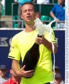 Philipp Kohlschreiber (GER) Tennis - Generali-Kitzbuehel-Open2015 - ATP Tennis Herren 250 - Kitzbuehler Tennis Club - Kitzbuehel - Tirol - Oesterreich - 8 August 2015. Juergen Hasenkopf
