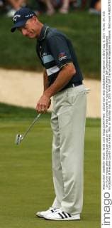 Aktuell Golf, WGC Bridgestone Invitational in Akron Aug. 8, 2015 - Akron, OH, USA - Jim Furyk rreacts after missing a par putt on the 7th hole during the third round of the World Golf Championships-Bridgestone Invitational at Firestone Country Club in Akron, Ohio, on Saturday, Aug. 8, 2015. World Golf Championships-Bridgestone Invitational, third round - ZUMAm67_