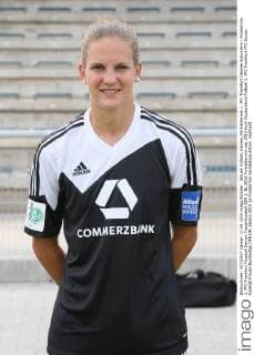 Aktuell Fußball, Damen, Porträttermin 1. FFC Frankfurt Desiree Schumann - Fototermin 1. FFC Frankfurt