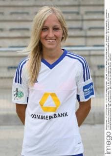 Aktuell Fußball, Damen, Porträttermin 1. FFC Frankfurt Kathrin Hendrich - Fototermin 1. FFC Frankfurt