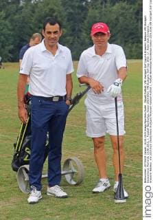 Aktuell Fußball, VfB Stuttgart Golf Cup mit Krassimir Balakow VfB Stuttgart Deutschland, Marhördt, 10.08.2015, 1. Fussball-Bundesliga, Saison 2015 2016, VfB Stuttgart, Golf Cup 2015: v.l. Robin Dutt (Vorstand , Krassimir Balakov.