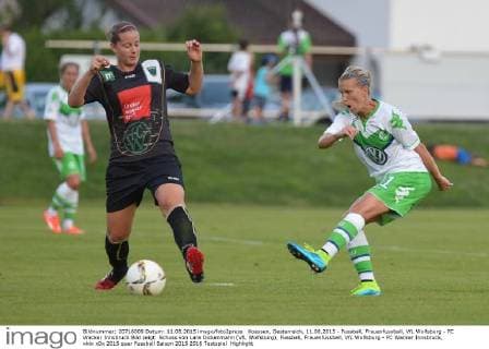 Koessen, Oesterreich, 11.08.2015 - Fussball, Frauenfussball, VfL Wolfsburg - FC Wacker Innsbruck Bild zeigt: Schuss von Lara Dickenmann (VfL Wolfsburg), Fussball, Frauenfussball, VfL Wolfsburg - FC Wacker Innsbruck, xklx