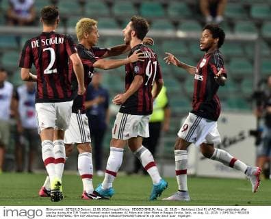 REGGIO EMILIA, Aug. 12, 2015 -- Bertolacci (2nd R) of AC Milan celebrates after scoring during the TIM Trophy football match between AC Milan and Inter Milan in Reggio Emilia, Italy, on Aug. 12, 2015. ) (SP)ITALY-REGGIO EMILIA-FOOTBALL-TIM CUP AlbertoxLingria 