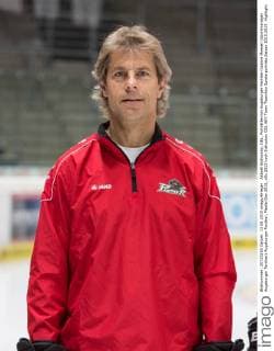 Aktuell Eishockey, DEL, Porträttermin Augsburger Panther Duanne Moeser (Sportmanager Augsburger Panther) Augsburger Panther, Media-Day 2015,