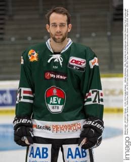 Aktuell Eishockey, DEL, Porträttermin Augsburger Panther Alexander Thiel (Augsburger Panther 74), Augsburger Panther, Media-Day 2015,