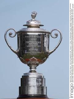 August 13, 2015: The Wanamaker Trophy, awarded to the winner of the PGA Golf Herren Championship sits on the first tee. Image taken during the first round of the PGA Championship at Whistling Straits in Sheboygan, WI. GOLF: AUG 13 PGA - PGA Championship - First Round Icon150813001 EDITORIAL USE ONLY