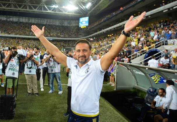 Turkey super league match between Fenerbahce and Eskisehirspor at Sukru Saracoglu Stadium in Istanbul on August 14, 2015. Pictured: Coach Vitor Pereira of Fenerbahe . 